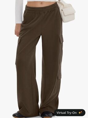 Cargo Straight Leg Sweatpants